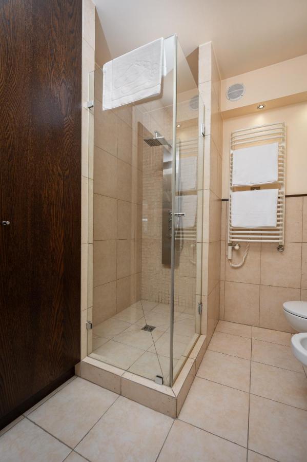 Bluszczanska Comfort Apartment Warsawa Bagian luar foto